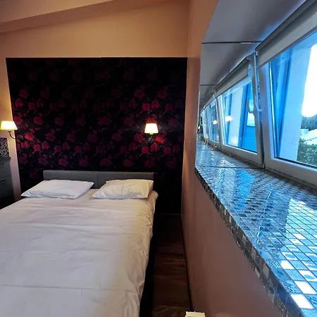 Jovarelis Lägenhet *